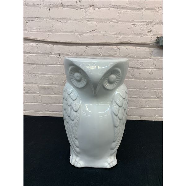 White Ceramic Owl Plant Stand 18" tall 11" diameter