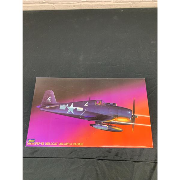 Hasegawa 1/32 Scale Model Kit #08101