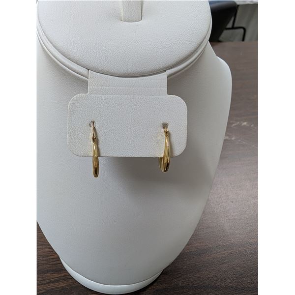 Pair of 14k Gold Hoop Earrings
