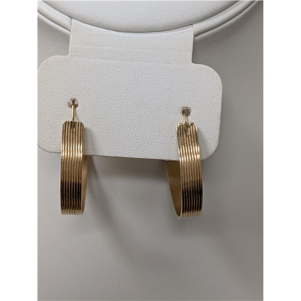 Pair of 14k Gold Hoop Earrings