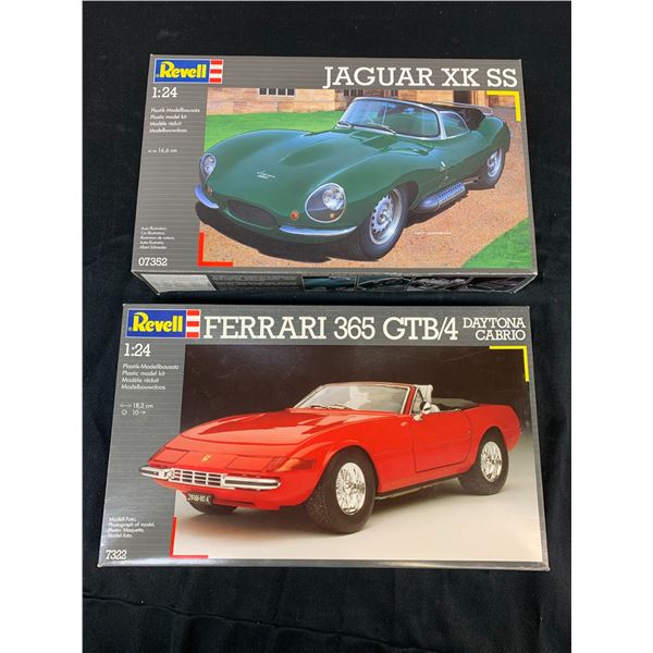 Lot of 2 Revell 1/24 Scale Model Kits #7322 and #07352
