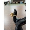 Image 3 : Ladies Ribbon Style Unmarked Gold Ring (tests 10k) Size 5.5