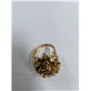 Image 6 : Ladies Ribbon Style Unmarked Gold Ring (tests 10k) Size 5.5