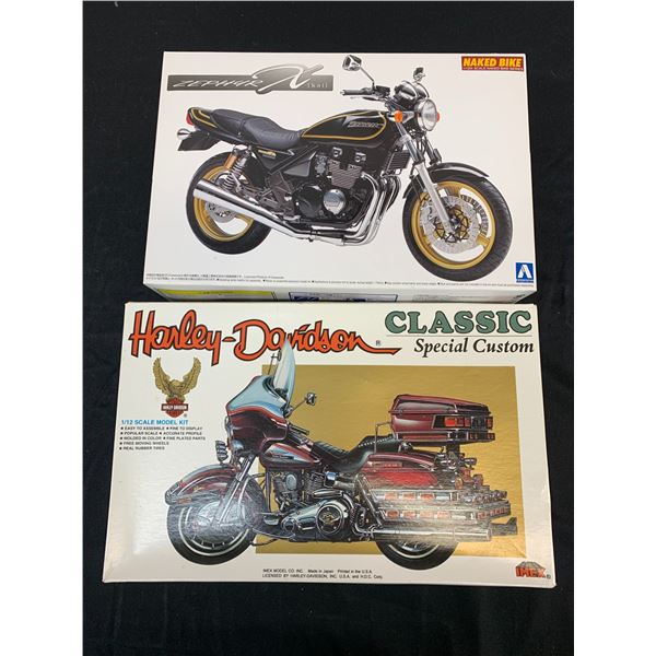 Lot of 2 Aoshima 1/12 Scale Naked Bike #048559 and IMEX Harley Davidson #456 Model Kits