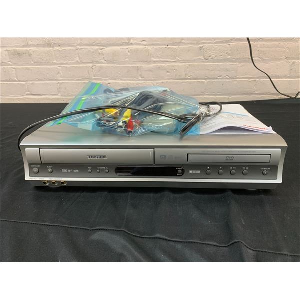 Toshiba VCR and DVD Player Unit w Extra Cables / Remote *as is*