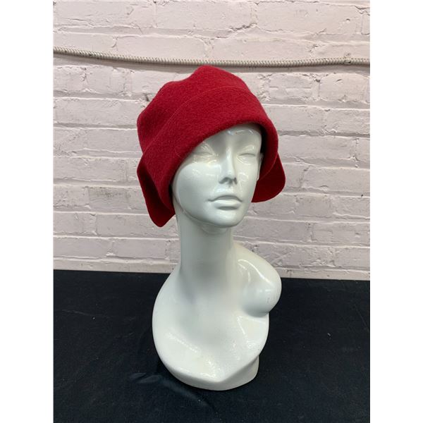 White Mannequin Hat Display (with hat) 21"