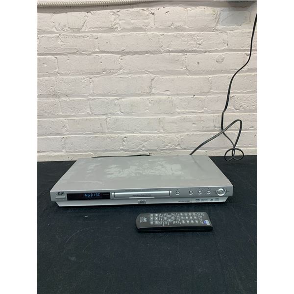 JVC XV-N4 DVD Player w Remote