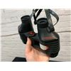 Image 5 : Bushnell Theatre/Opera Glasses and Simplot Binoculars