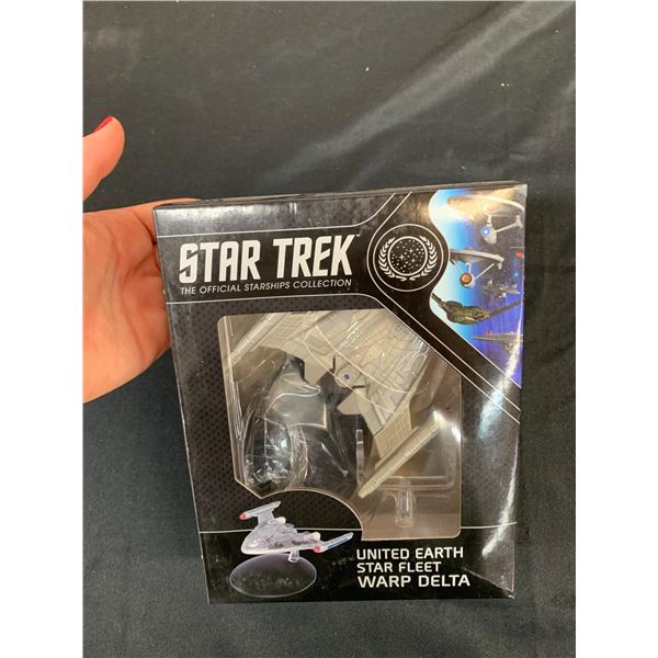 Eaglemoss Hero Collector - Star Trek - United Earth Star Fleet - Warp Delta