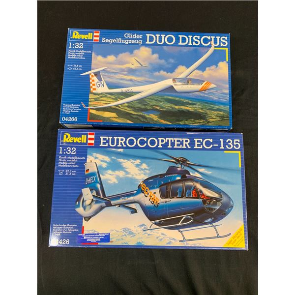 Lot of 2 Revell 1/32 Scale Model Kits #04426 and #04266