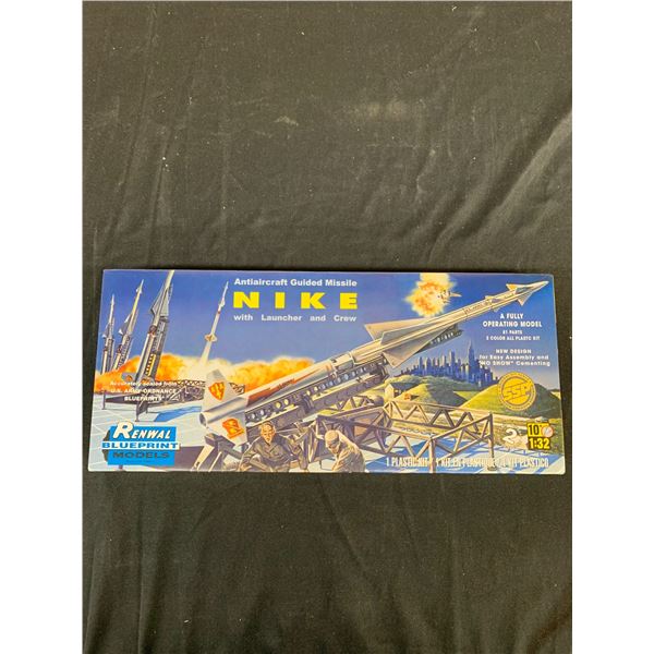 1/32 Scale Renwal Nike Model Kit #85-7815