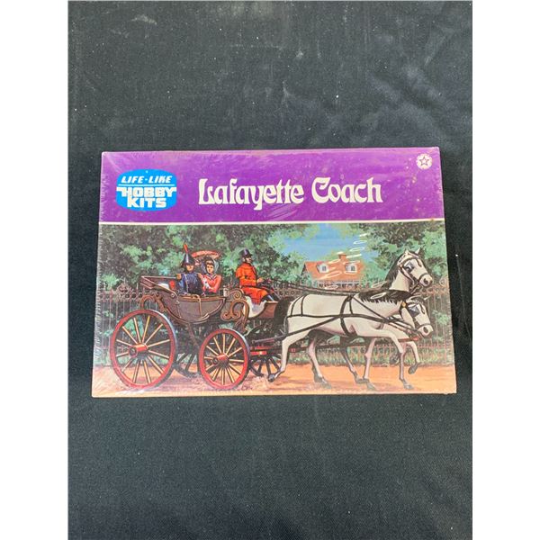1/32 Scale Life Like Hobby Kits Lafayette Coach #09671 SEALED Model Kit