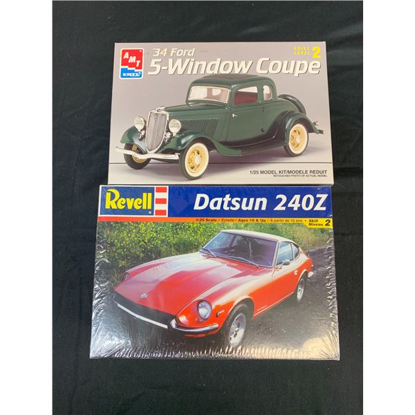 Lot of 2 Model Kits AMT 1/25 #8214 and Revell SEALED #85-2392