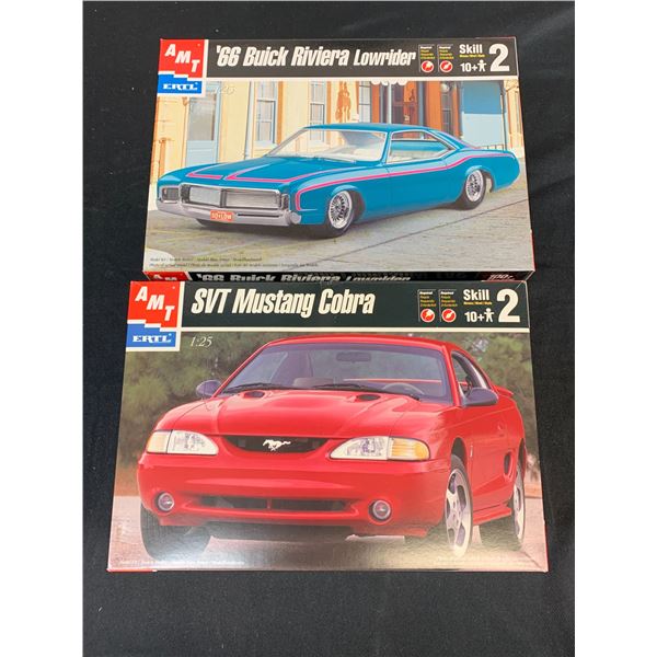 Lot of 2 AMT Model Kits 1/25 Scale #8231 and #30084