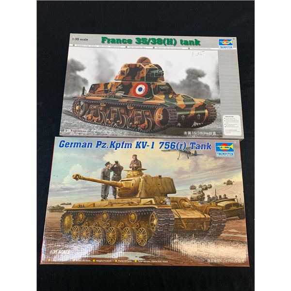 Lot of 2 Trumpeter 1/35 Scale Model Kits #00366 and #00351