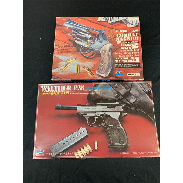 Lot of 2 1/1 Scale Combat Magnum MATZ AHM and Walther P.38 Plastic Model Kits