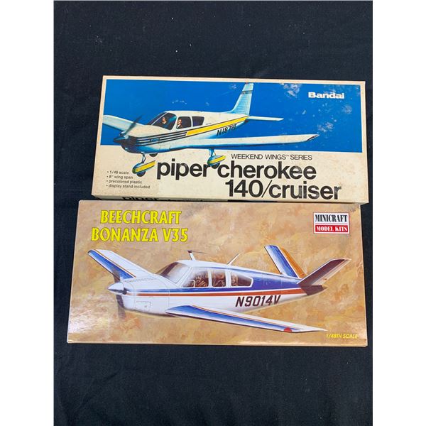 Lot of 2 Model Kits Minicraft 1/48 Scale #11609 and Bandai #8515p