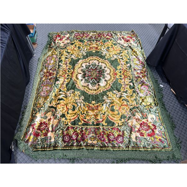 LARGE Green Ornate Woven Tapestry approx 5ft x 6ft