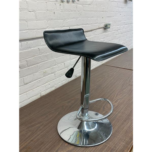 Adjustable Bar Stool *as is*