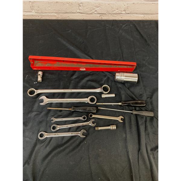 Mastercraft Maximum Sockets, Screwdrivers, etc
