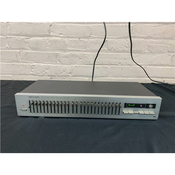 Realistic Twelve Band Stereo Frequency Equalizer Model 31-2009