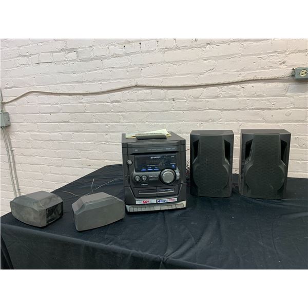 Sharp Mini Component System CD-E33 w Remote, Manual