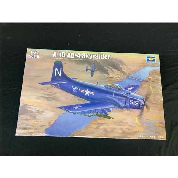 1/32 Scale Trumpeter Model Kit #02252