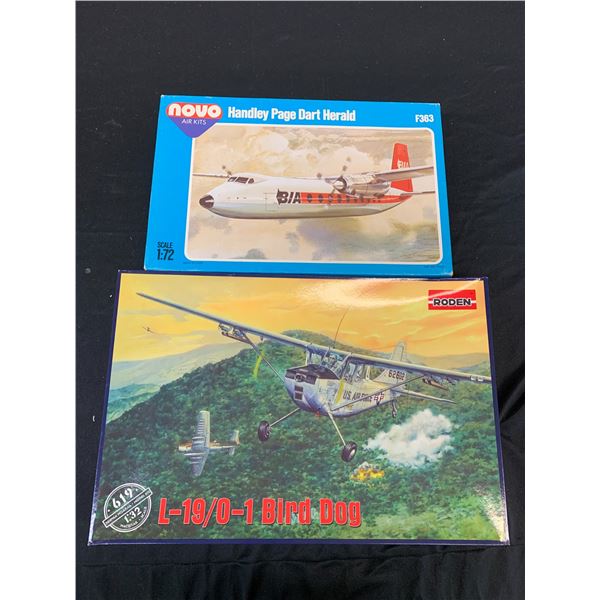 Lot of 2 Model Kits Novo F363 and Roden L-19/01 Bird Dog 1/32 Scale