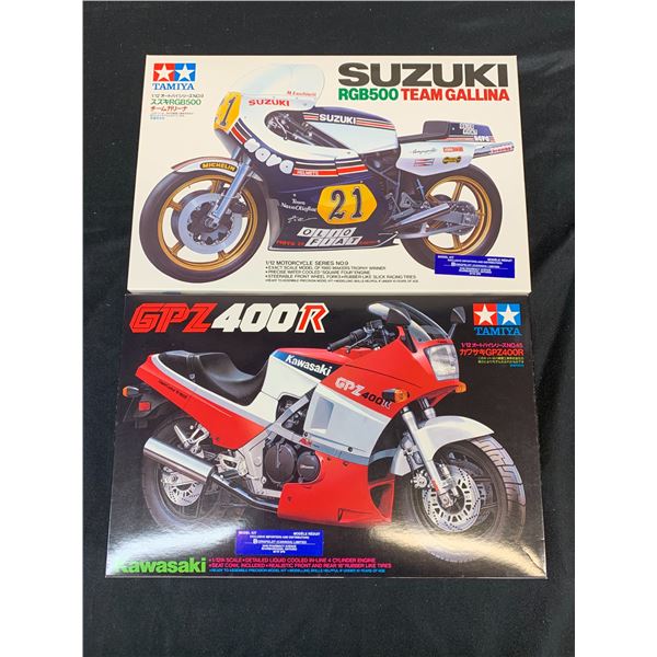 Lot of 2 Tamiya Model Kits 1/12 Scale #14045 and #14009