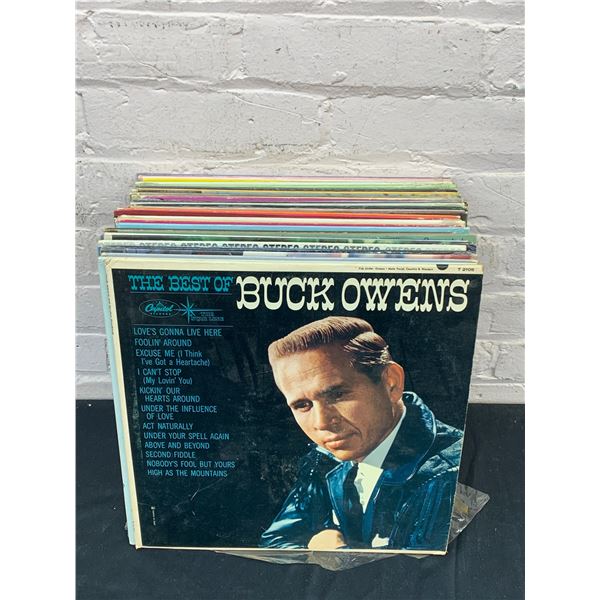 Lot of 40 Vinyl Records LPS Mostly Country / Easy Listening