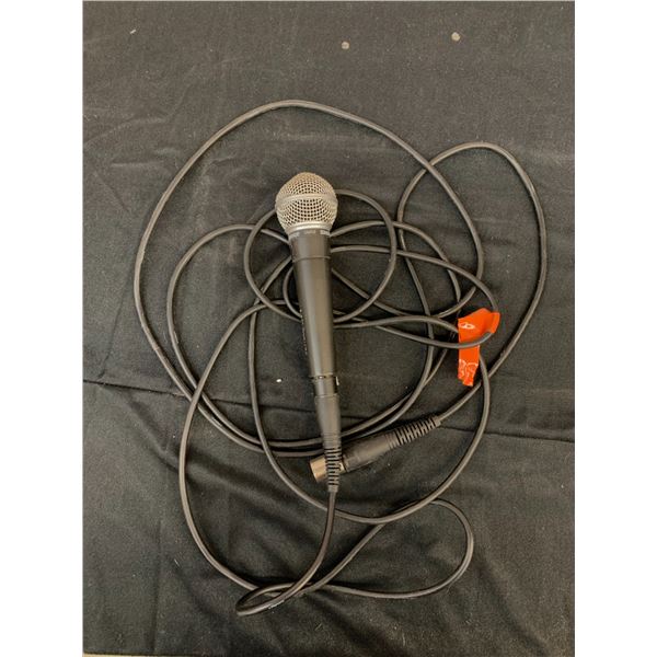 SHURE SM58 Microphone and Cable