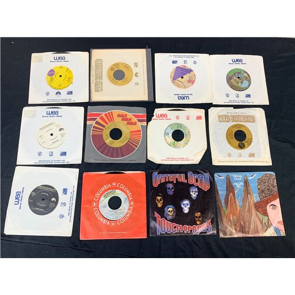Lot of 12 45s Singles Records Various Titles Fleetwood Mac, Talking Heads, Prince, etc