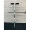 Image 1 : Model 9090 Pogo Stick Razor?