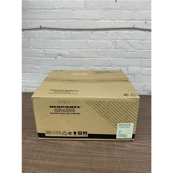 Marantz SR4300 AV Surround Receiver w Box