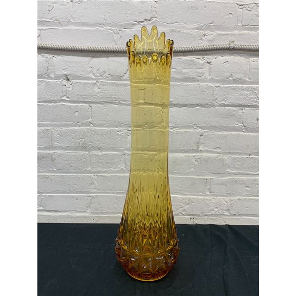 L.E. Smith Honey / Amber Diamond Butt Swung Vase Art Glass 23"