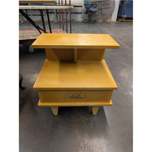 Vintage Mid Century Blonde Wooden Side End Table