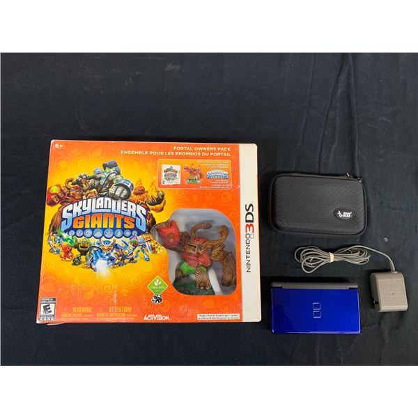 Nintendo DS Lite Blue and Black w Charger & Case, Skylanders DS Box Set