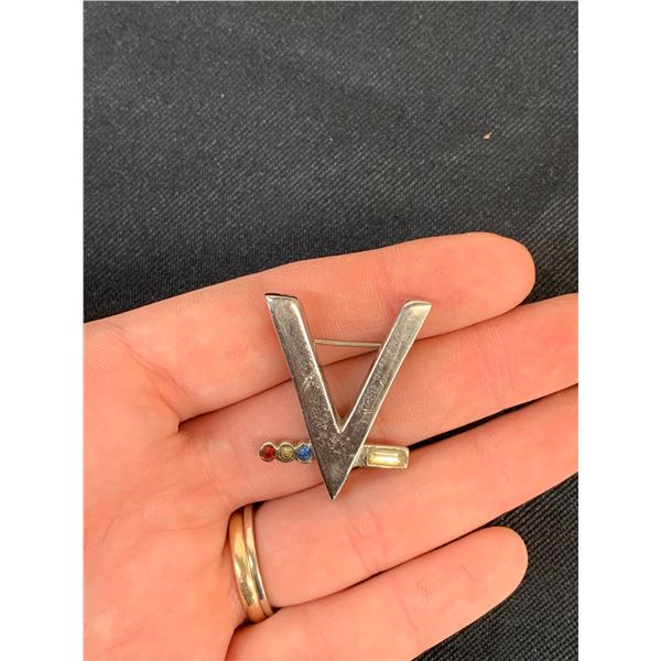 Victory Mothers Pin Circa WWII