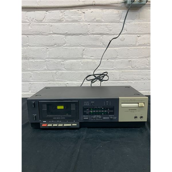 Pioneer Stereo Cassette Tape Deck CT-330