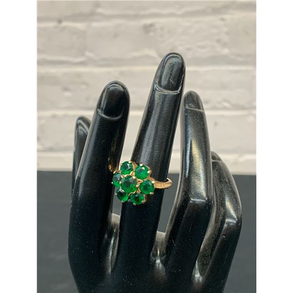 10k Gold Green Stone Emerald? Cluster Flower Ring Size 5.5 (total weight 4.3grams)