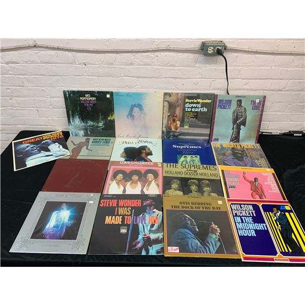 Lot of 17 Vinyl Records LPS  Easy Listening, Wilson Pickett, The Supremes, etc