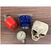 Image 2 : 4 Knick Knacks Ceramic Skull, Pencil Sharpener, Light and Thermostat