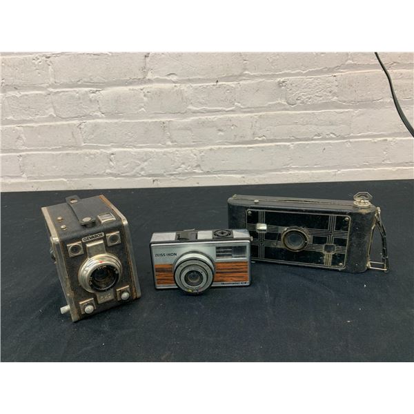 Lot of 3 Vintage Film Analog Cameras Zeiss Ikon Ikomatic CF, Gevabox, Jiffy Kodak