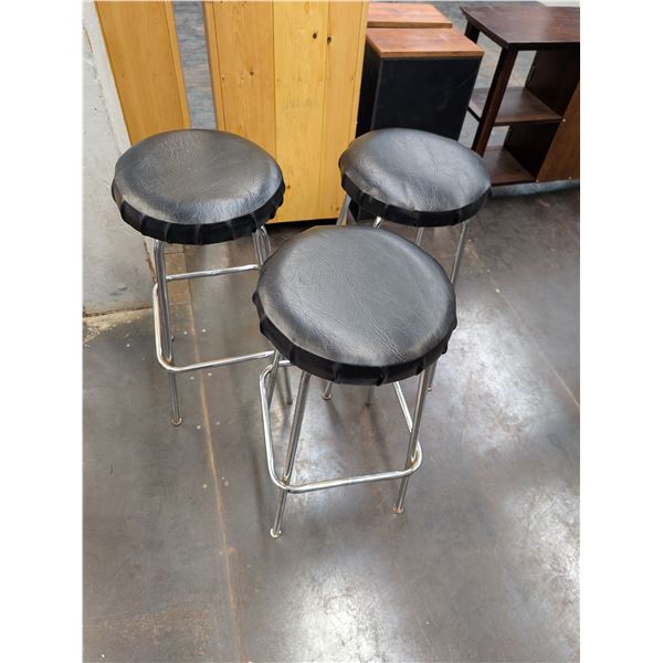 Set of 3 Black Vinyl Chrome Leg Bar Stools