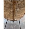 Image 5 : Mid Century Rattan Hoop Chair