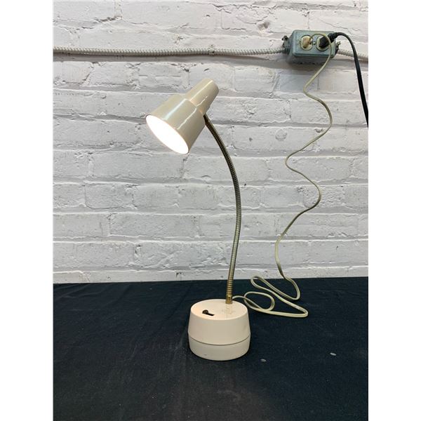 Vintage Model L-11 Japan Gooseneck Table Lamp, Baby Pink Colour