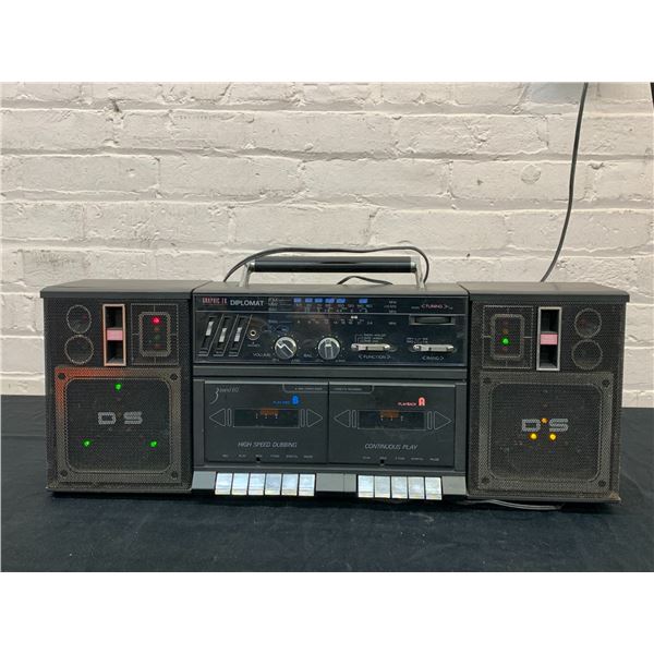 Graphic EQ Diplomat Boombox Ghettoblaster Double Cassette Deck Radio