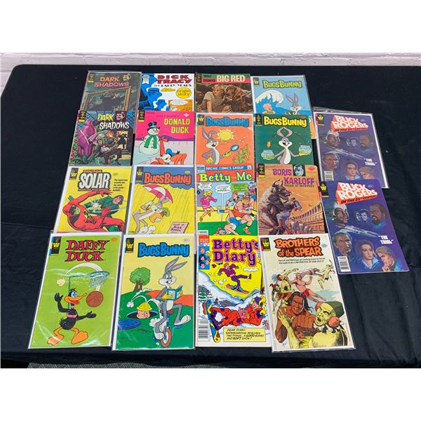 Lot of 18 Vintage Comic Books Bugs Bunny, Dick Tracy, Betty Diary, etc