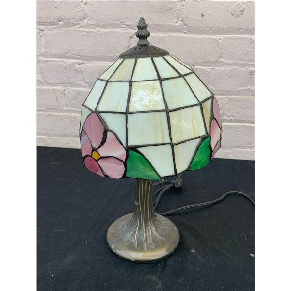 Small Tabletop Stained Glass Tiffany Style Lamp 14"
