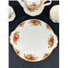 Image 5 : Royal Albert Old Country Roses Small Tea Pot, Cream, Sugar & Tray
